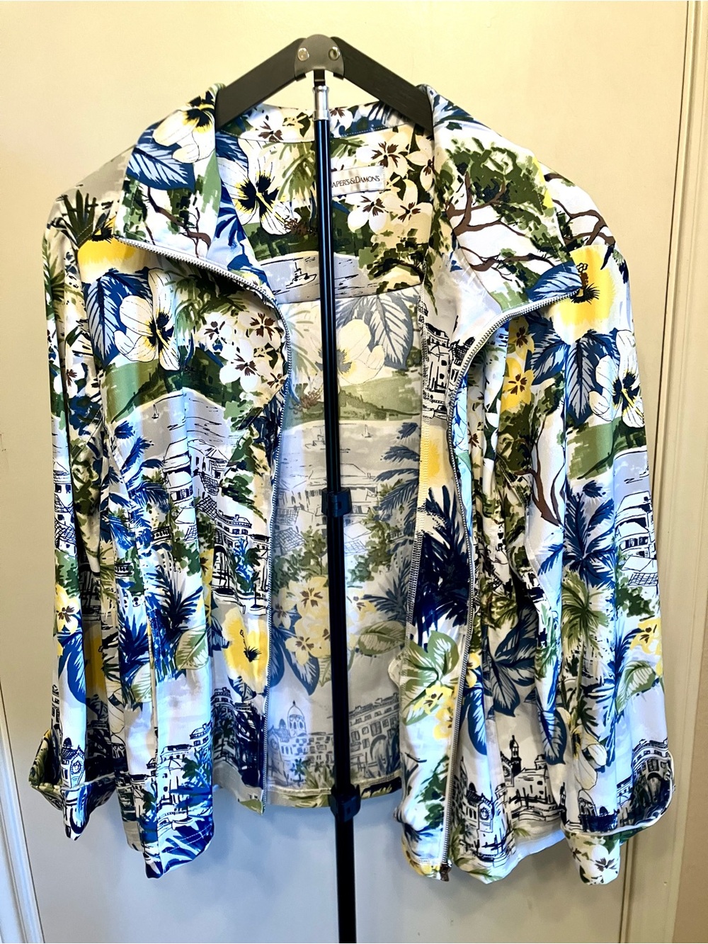Draper's & Damon's Tropical Scenic Toile Full Zip Jacket Plus - Size 1X
